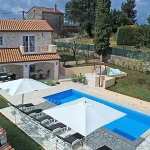 Villa Emilia, Vižinada